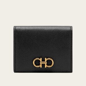 Ferragamo Gancini wallet - EXCELLENT condition.